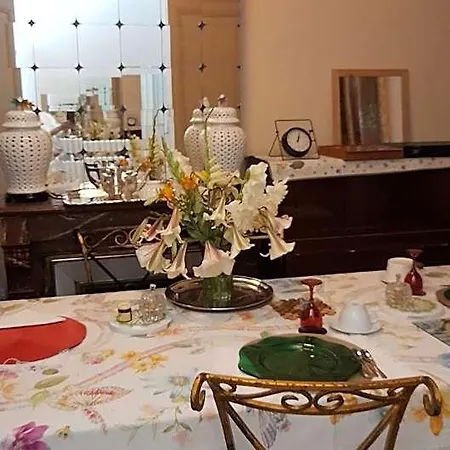 Le Salon Des Muses Bed & Breakfast Bordeaux
