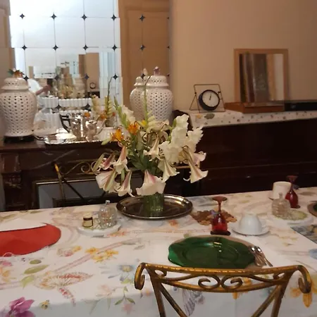 Le Salon des Muses Couette-café